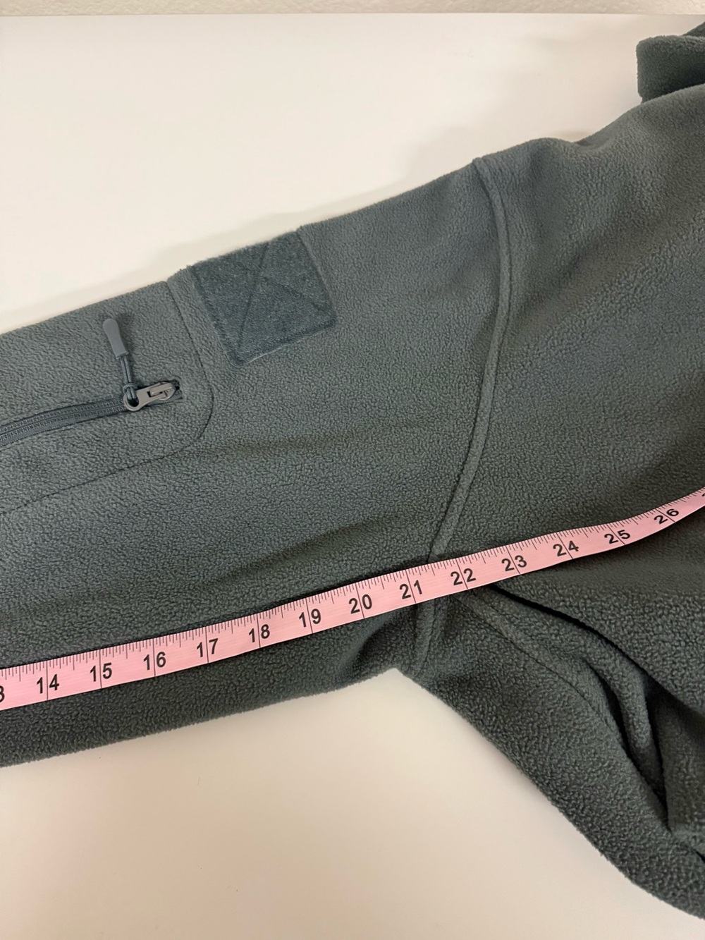 Baerskin Men's Hooded Performance Fleece Jacket in Gray - Picture 5 of 9
